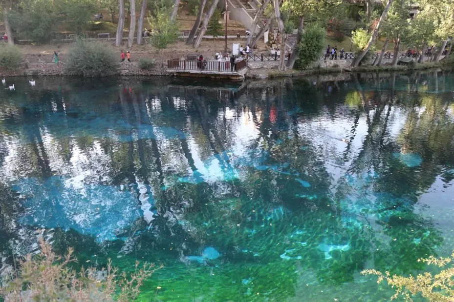 Bozkırın ortasındaki saklı cennetler ziyaretçi akınına uğradı