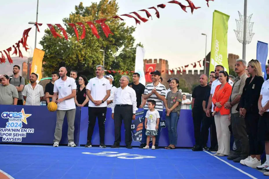 Sokak Basketbolu festivale dönüştü