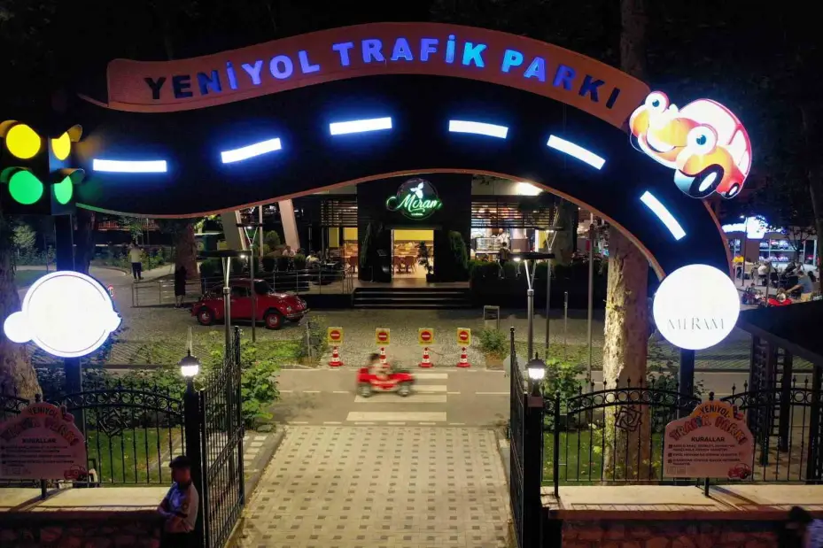 Meram Berlika ve Yeniyol Trafik Parklarında eğlence, eğitim, huzur var
