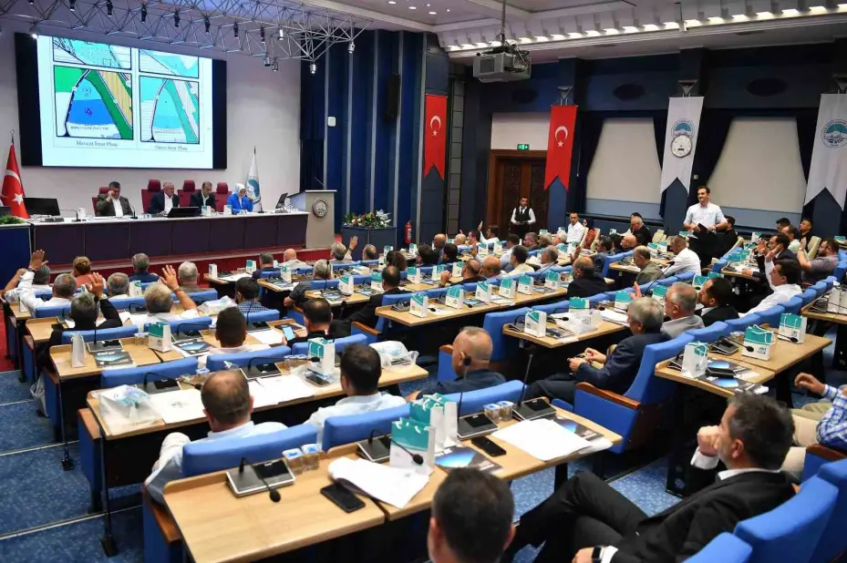Büyükşehir Meclisi’nde 104 madde karara bağlandı