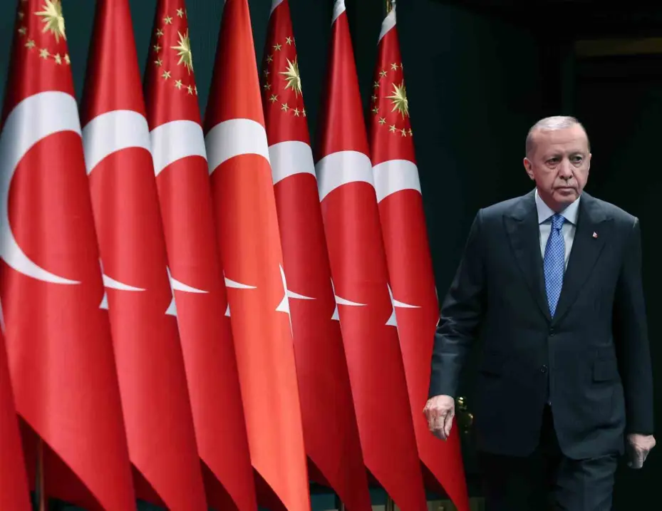 Cumhurbaşkanı Erdoğan: "Ülkemizin çeşitli ayak oyunlarıyla denklem dışına itilmesine asla müsaade etmeyeceğiz"
