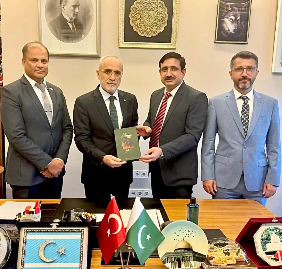 Pakistan Ankara Büyükelçiliği’nden Cumhurbaşkanı Başdanışmanı Topçu’ya ziyaret