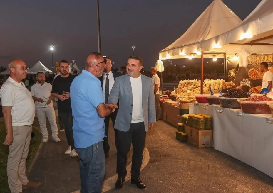Sincan Park’ta farklı yörelerden gelen ürünler ziyaretçilerle buluşuyor