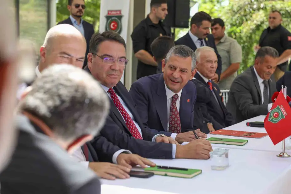CHP Genel Başkanı Özel: "Genel af, Türkiye’nin konuştuğu, konuşacağı bir şey değil, doğru da değil"