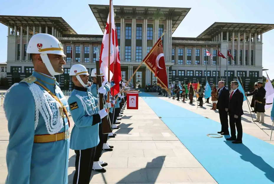Cumhurbaşkanı Erdoğan, Gürcistan Cumhurbaşkanı Kavelashvili’yi  törenle karşıladı