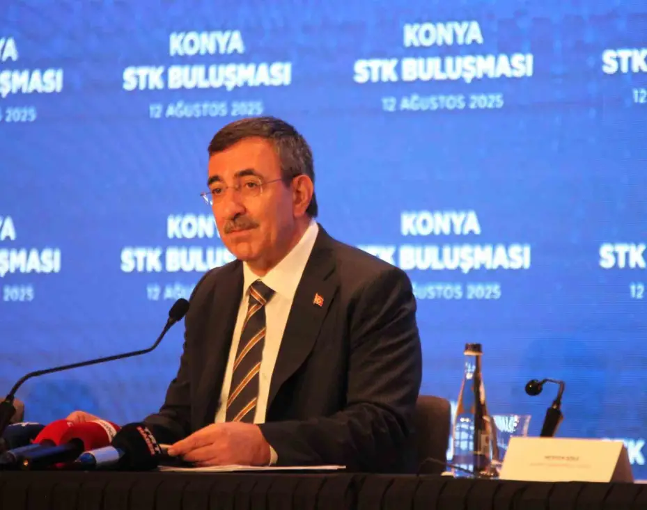 Cumhurbaşkanı Yardımcısı Yılmaz: "Enflasyonu düşürme ve sürdürülebilir büyüme hedeflerine odaklandık"
