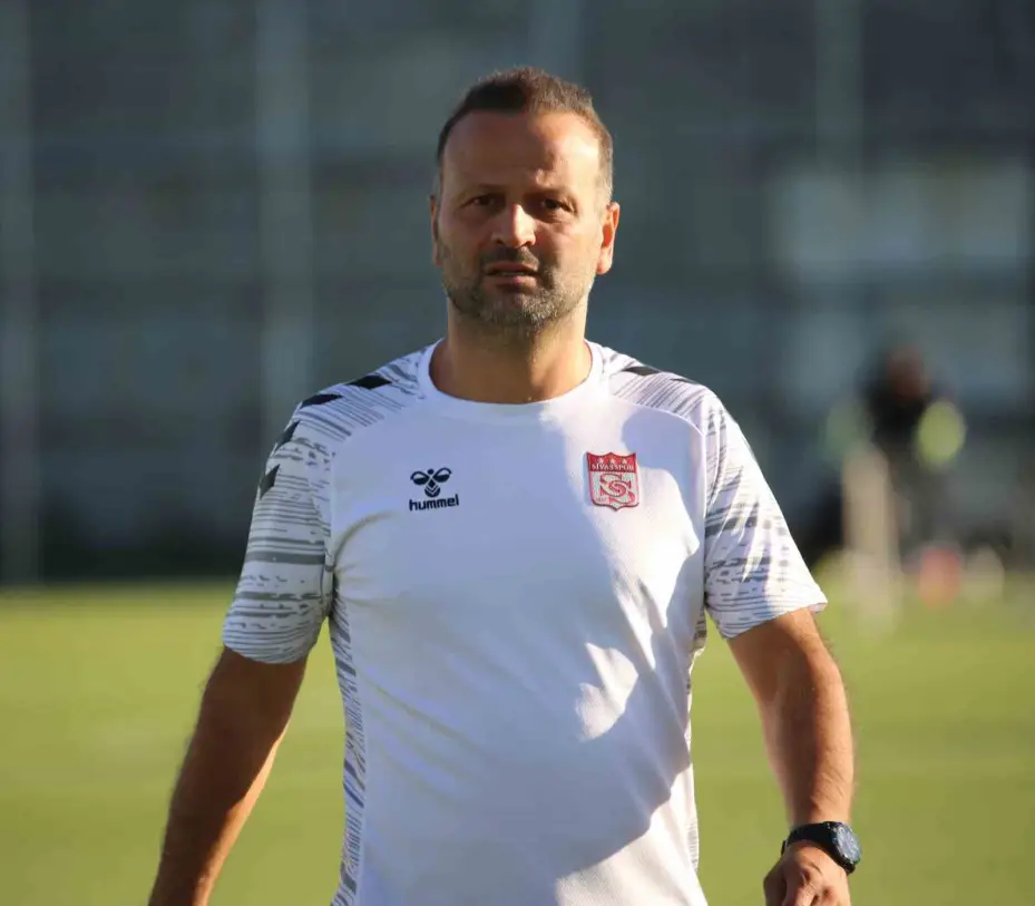 Osman Zeki Korkmaz: "1-2 takviye yapacağız"