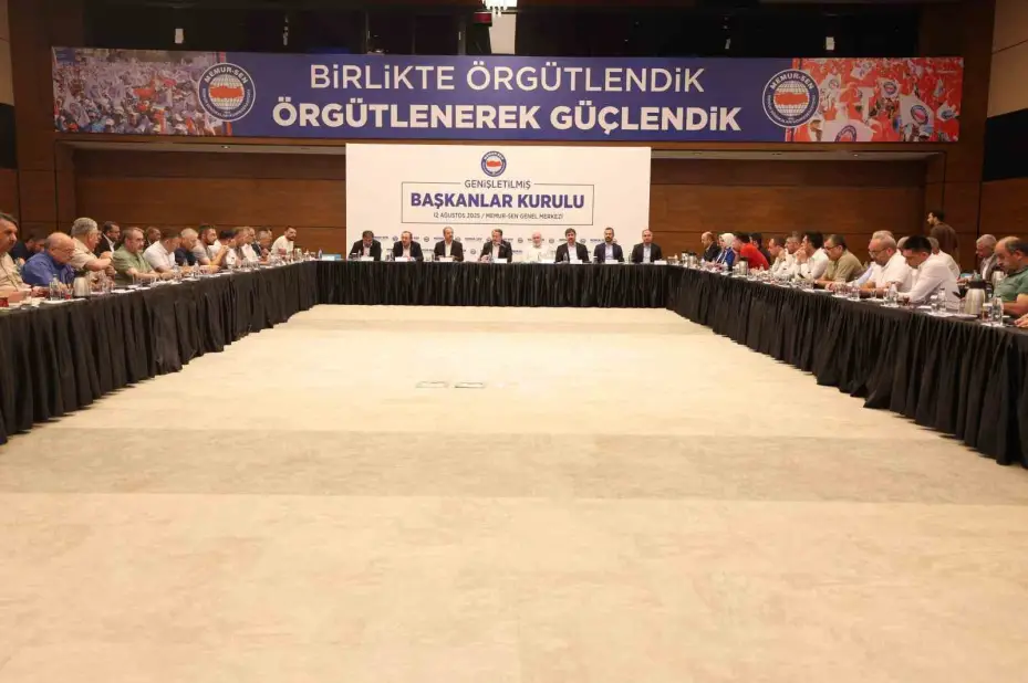 Memur-Sen Genişletilmiş Başkanlar Kurulu toplandı