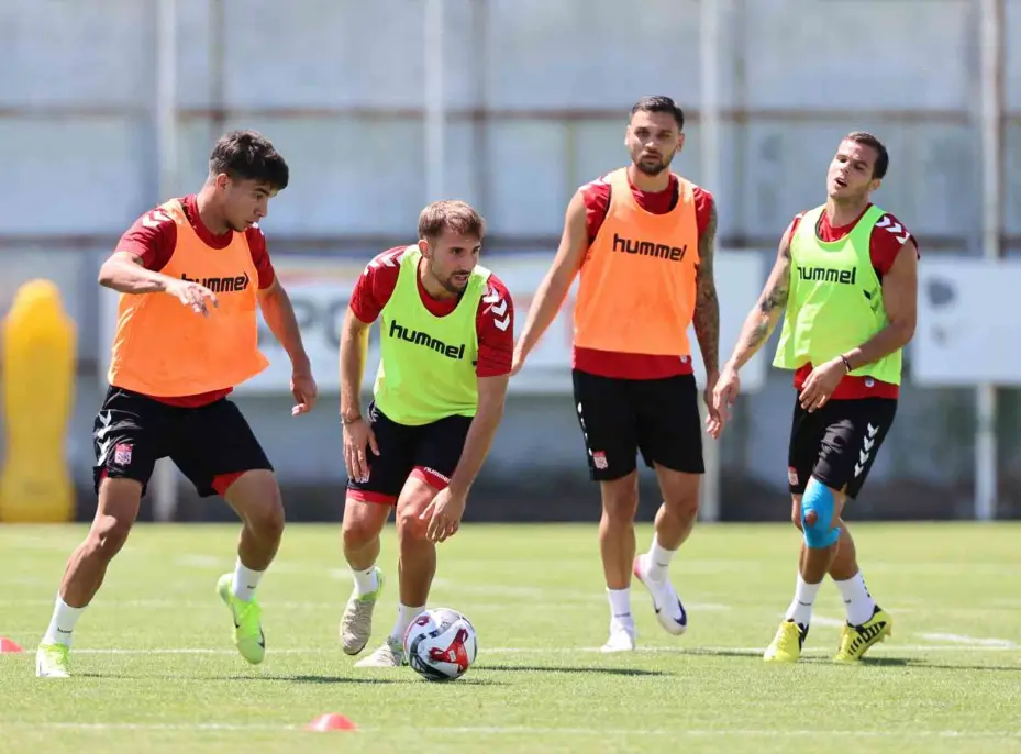 Sivasspor, 3 puan hedefiyle çalışıyor