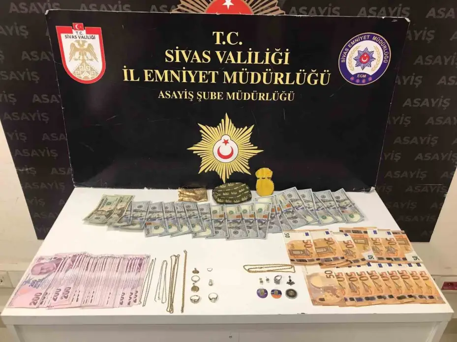 6 farklı ilde onlarca milyon lira dolandırdı, yakayı ele verdi