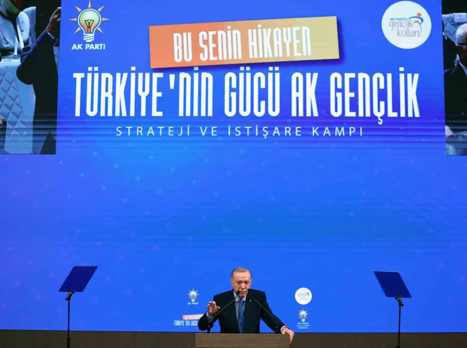 Cumhurbaşkanı Erdoğan: "Yarın da katılımlar olacak partimize, bu katılımlarla güçlenerek yolumuza devam edeceğiz"