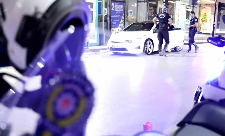 Aksaray’da yunus polislerinden şok uygulama