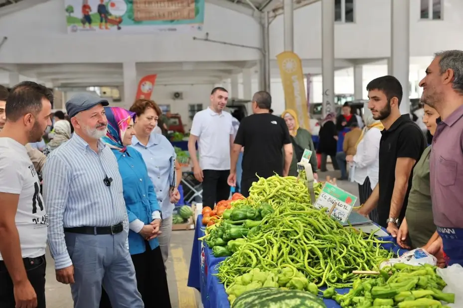 Kayseri’de tek, Türkiye’ye örnek ‘Yüzde 100 Ekolojik Pazar’ 13. kez açılıyor