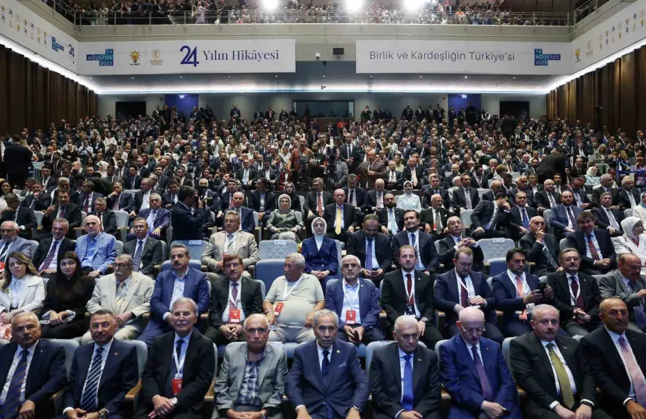 Cumhurbaşkanı Erdoğan: "Her konuda aynı düşünmek zorunda değiliz; ama Terörsüz Türkiye’yi gerçeğe dönüştürmekle mükellefiz"