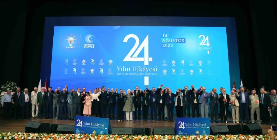 9 belediye başkanı AK Parti’ye katıldı