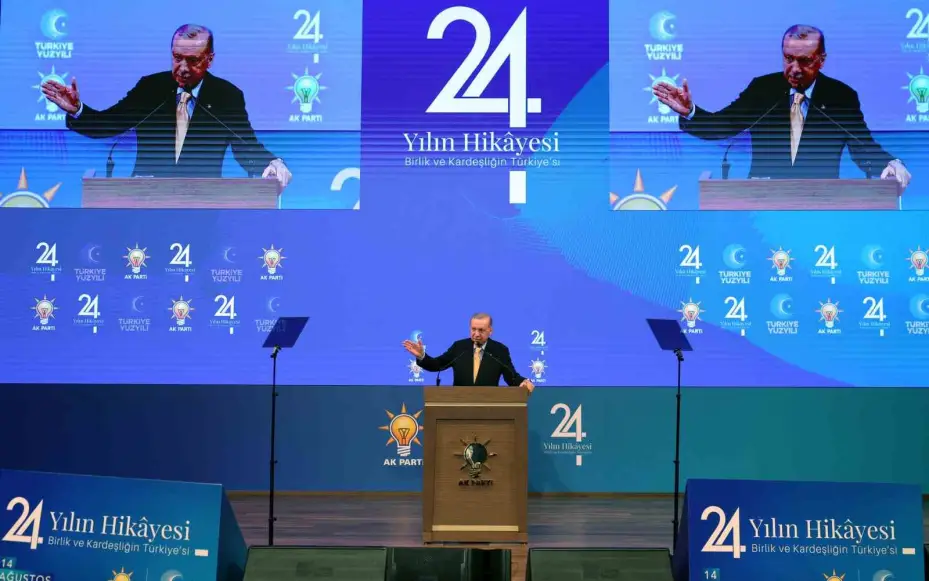 9 belediye başkanı AK Parti’ye katıldı
