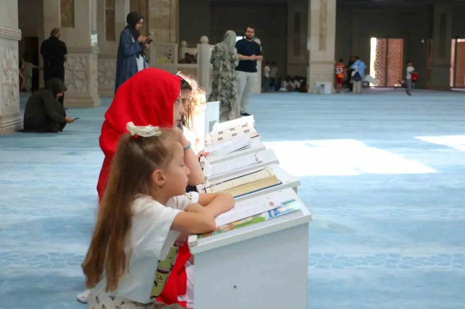 DİB Eğitim Hizmetleri Genel Müdürü Akbulut: "2 milyon 600 bin kadar öğrencimizle muhatap olduk"