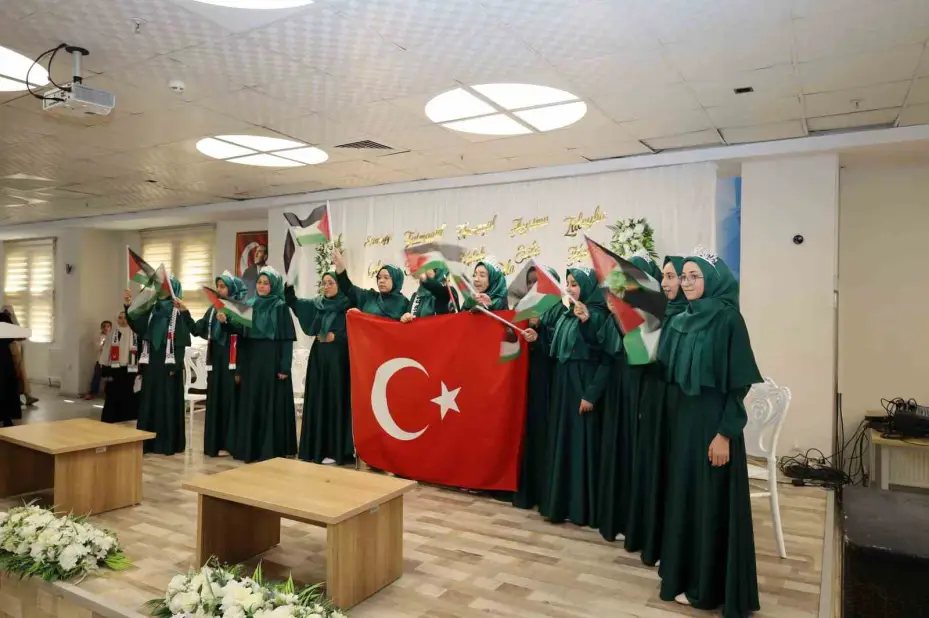 Yahyalı’da 12 hafız için gurur günü