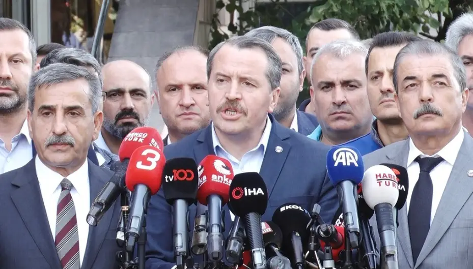 Memur-Sen Genel Başkanı Yalçın: "Bin liralık taban aylığı teklifi beklentiyi karşılamaz"
