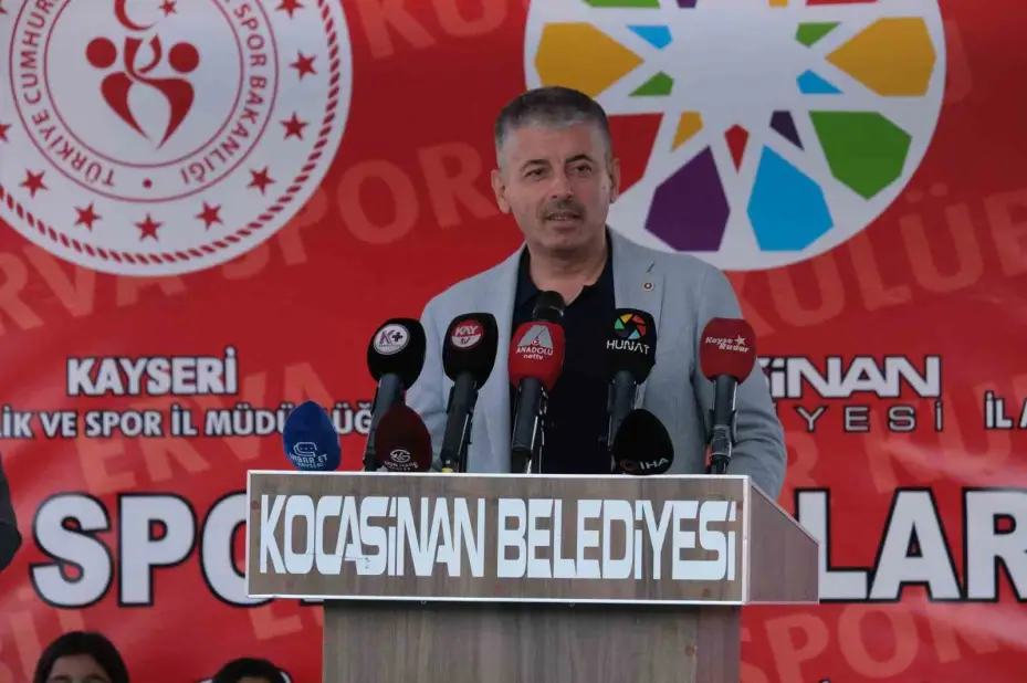 Vali Çiçek: "Erva, bir annenin feryatla yakama yapışmasıyla başladı"