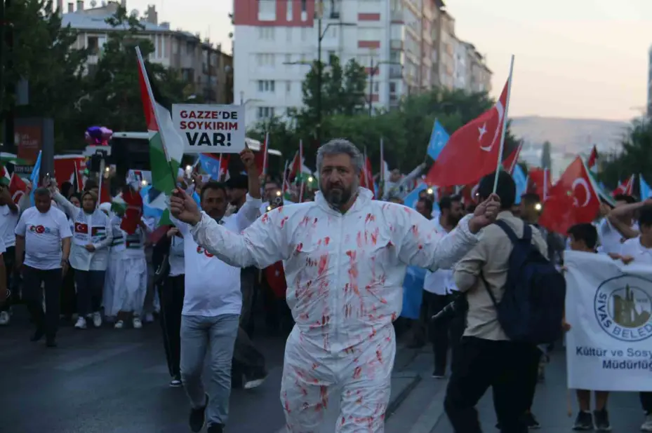 Sivas’ta Filistin’e destek yürüyüşü düzenlendi
