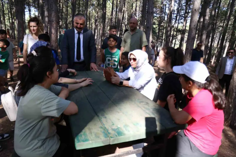 Çocuk Hizmetleri Genel Müdürü Kara, çocuklarla piknikte buluştu