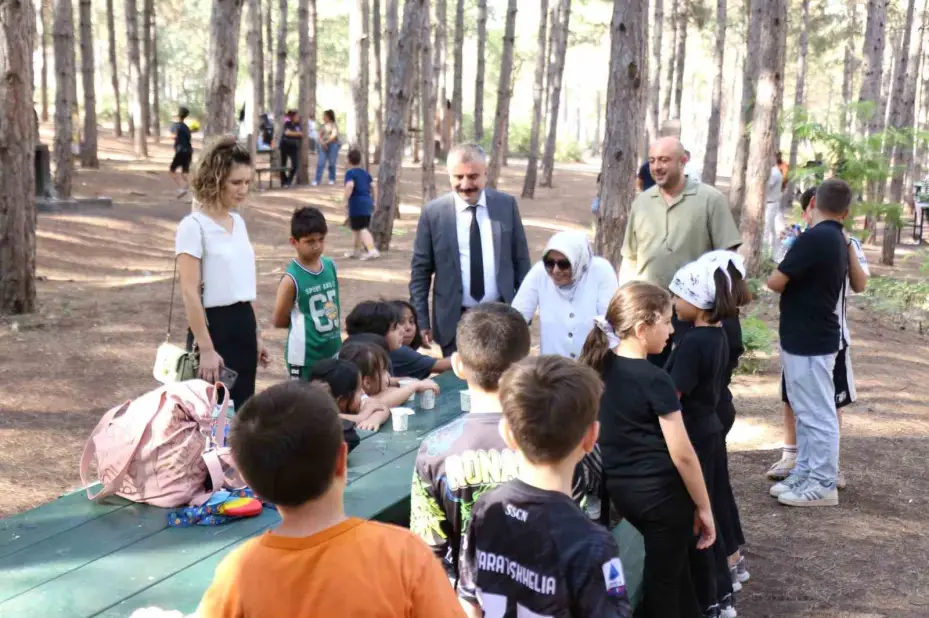Çocuk Hizmetleri Genel Müdürü Kara, çocuklarla piknikte buluştu