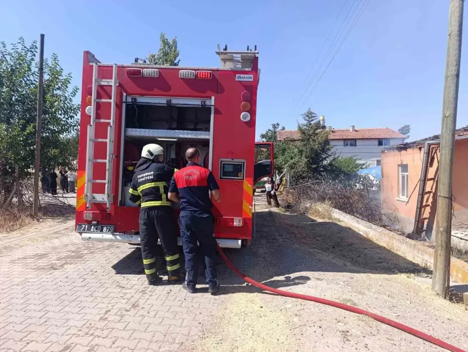 Ankara’da süt toplama deposunda yangın