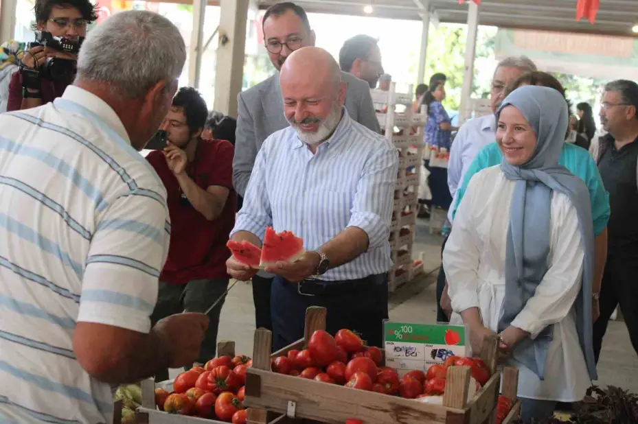 Yüzde 100 Ekolojik Pazar açıldı