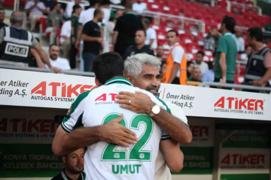 Trendyol Süper Lig: Konyaspor: 1 - Gaziantep FK: 0 (İlk yarı)