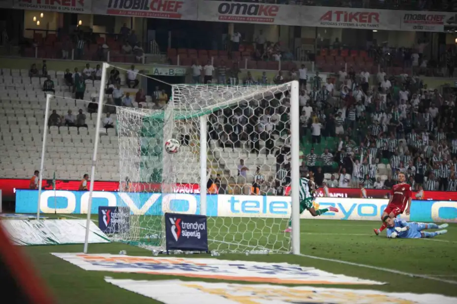 Trendyol Süper Lig: Konyaspor: 3 - Gaziantep FK: 0  (Maç sonucu)