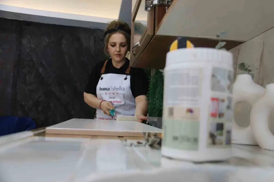Söylenenlere aldırış etmedi, hayalindeki mesleği yapmaya başladı