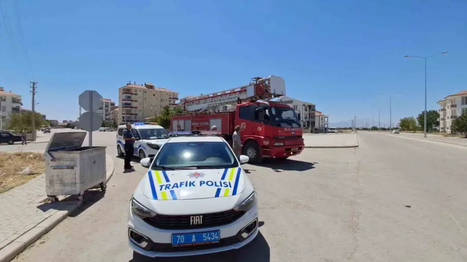 Binanın teras katında çıkan yangın büyümeden söndürüldü