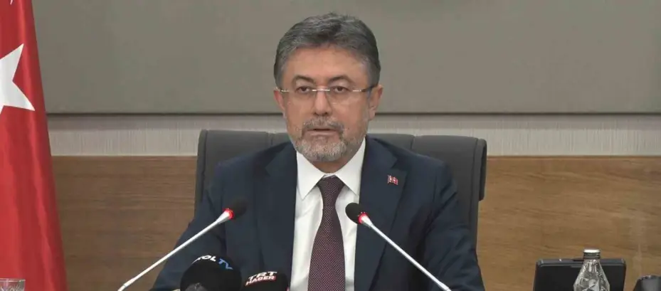 Bakan Yumaklı: "Ulusal Su Planı kapsamında; 8 farklı hedef, 31 strateji ve 141 eylem belirlendi"