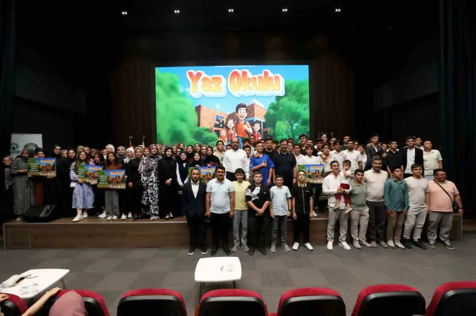 Karatay’da gençlik yaz okulu sona erdi