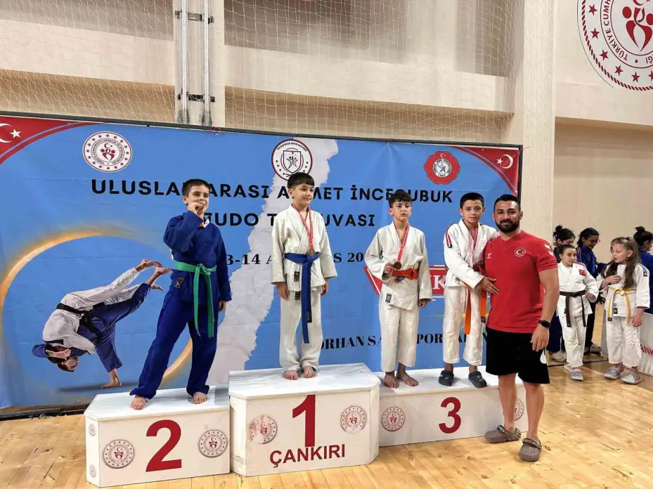 Judo Turnuvası’nda Niğdeli sporculardan büyük başarı