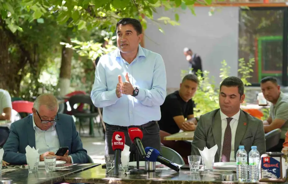 Kırıkkale Belediye Başkanı Önal ve CHP heyeti Kırıkkale’de basınla buluştu