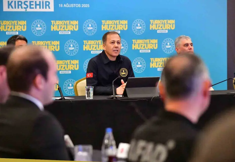 İçişleri Bakanı Yerlikaya: "Huzur ve güven ortamının sürdürülebilirliği için mücadeleye kesintisiz devam edilecek"
