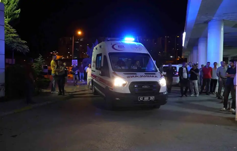 AK Partili Belediye Başkanı Cönger trafik kazası geçirdi
