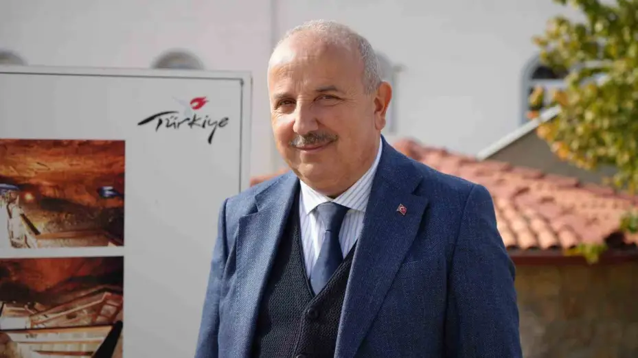 AK Partili Belediye Başkanı Cönger trafik kazası geçirdi