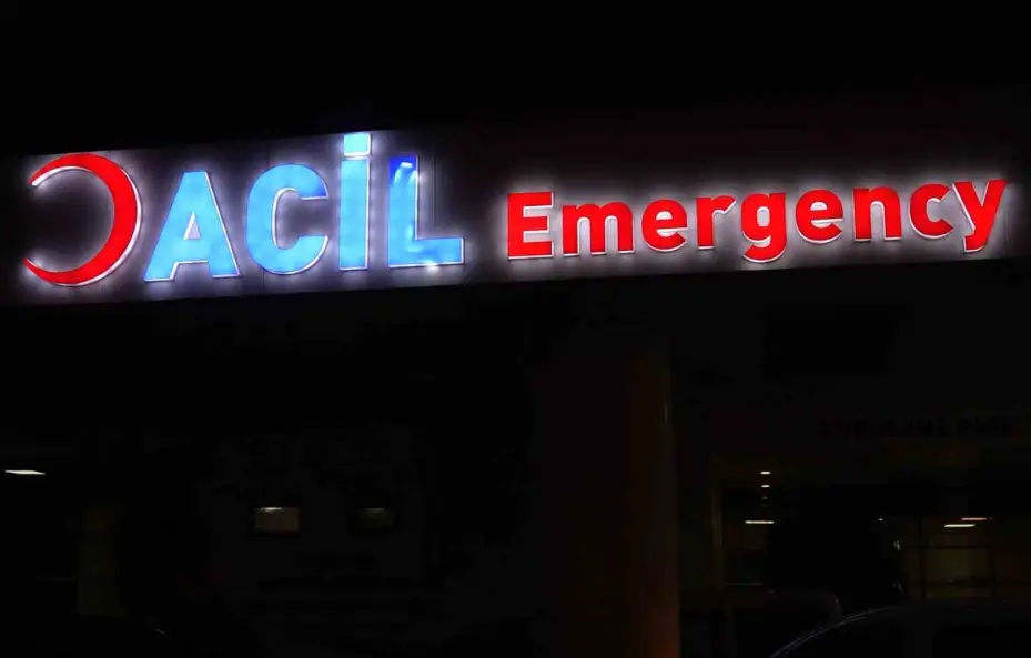AK Partili Belediye Başkanı Cönger trafik kazası geçirdi