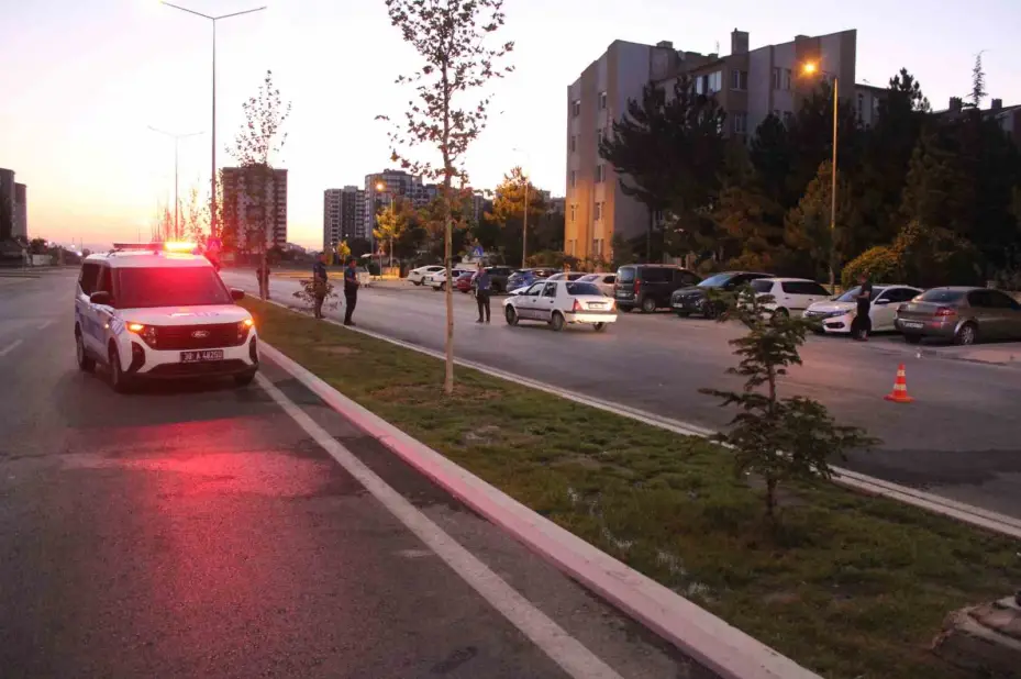 Alkolün sonu kötü bitti, aracına kurşun yağdırdılar