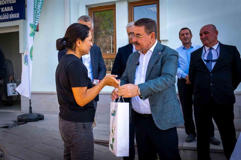 Gölbaşı Belediyesi’nden Çölyak hastalarına ücretsiz un dağıtımı