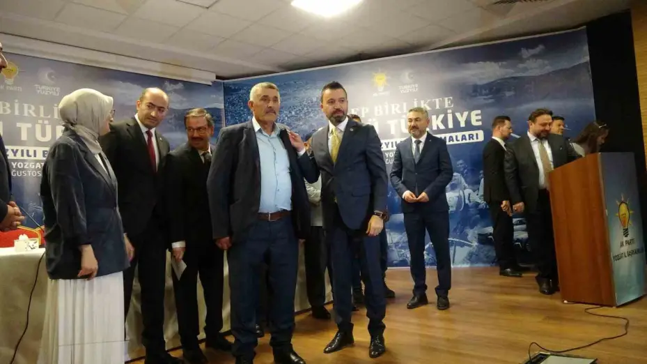 Terörsüz Türkiye toplantısında konuşan Belgin Uygur: "Bembeyaz sayfalara hep birlikte nice zaferleri nice kardeşlik şarkılarını inşallah yazacağız"