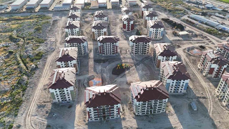 Başkan Büyükkılıç’ın Oruçreis’te 3 milyar TL’lik kentsel dönüşüm projesi hızla ilerliyor