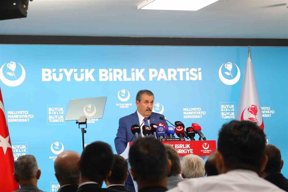 BBP lideri Destici: "Türkiye; milli güvenliğini hiçbir dış gücün onayına ihtiyaç duymadan, kendi bağımsız iradesiyle koruyacaktır"