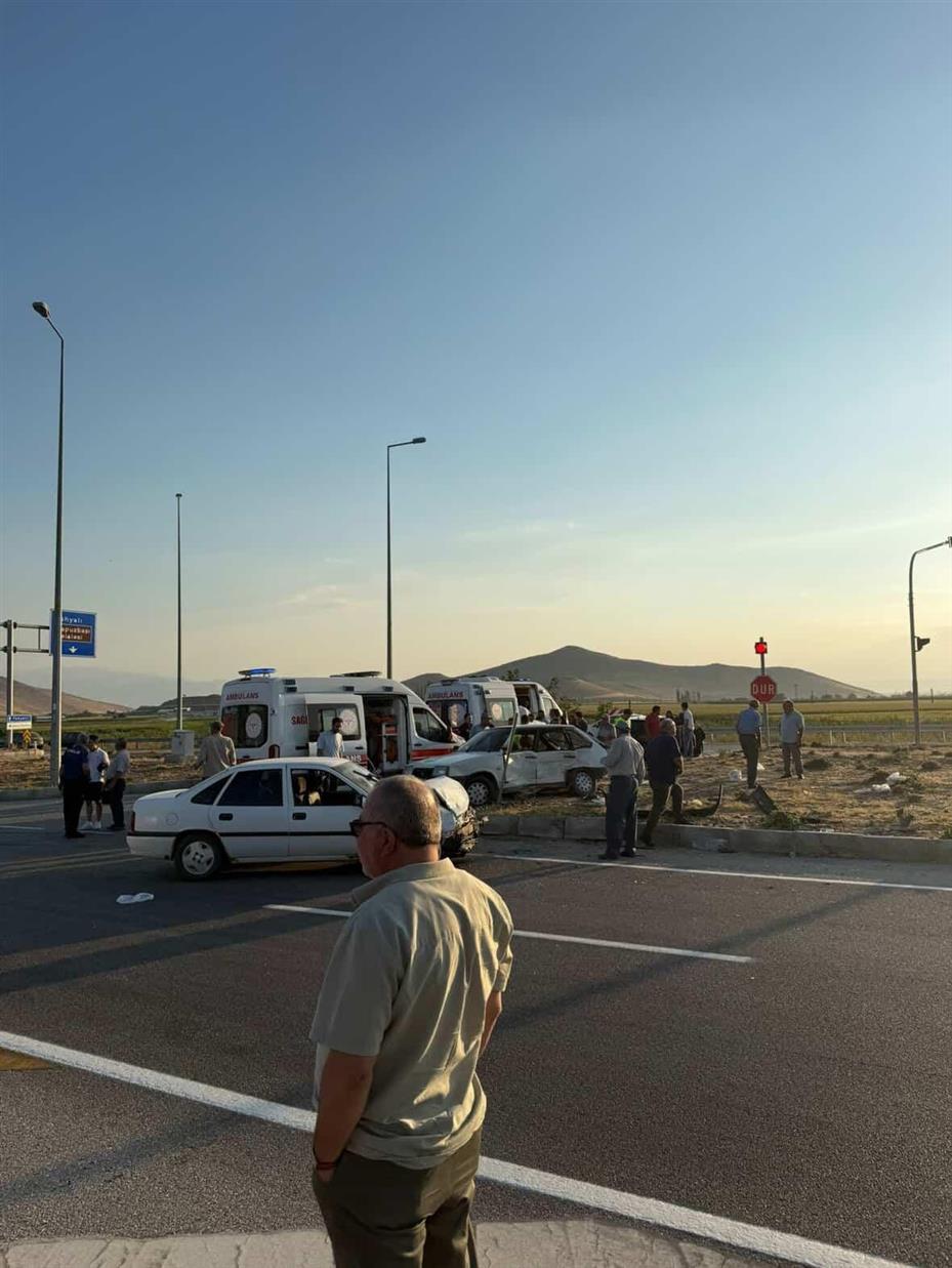 Kayseri’de trafik kazası: 2 ölü