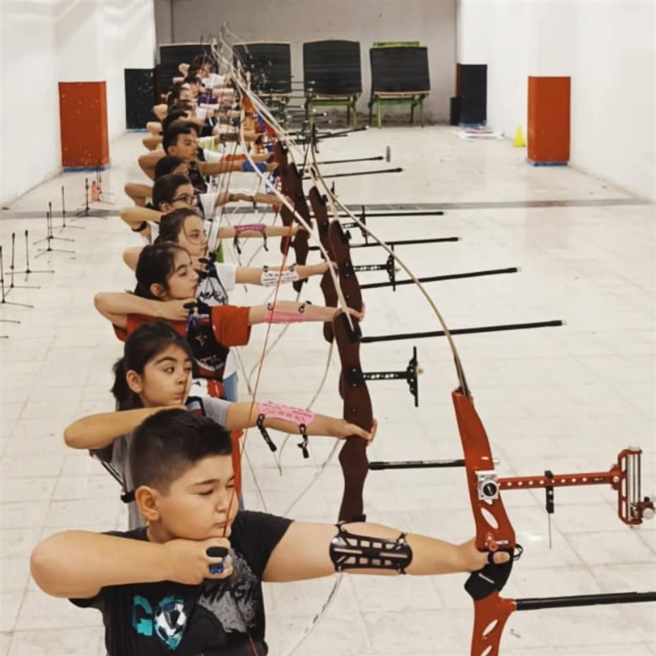 Eskişehirli sporcular okçuluk antrenmanlarına devam ediyor