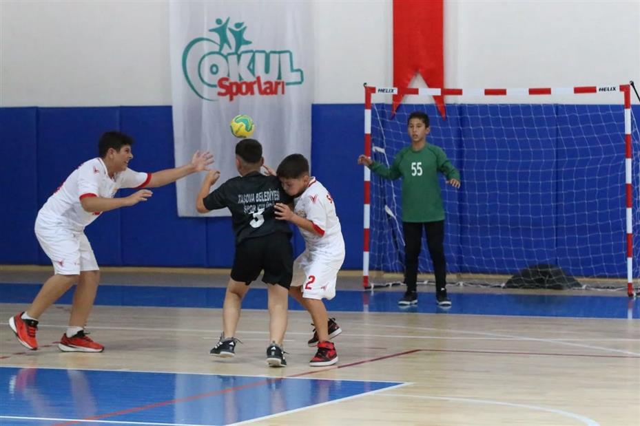 Mini Minikler Hentbol Türkiye Şampiyonası Sivas’ta başladı