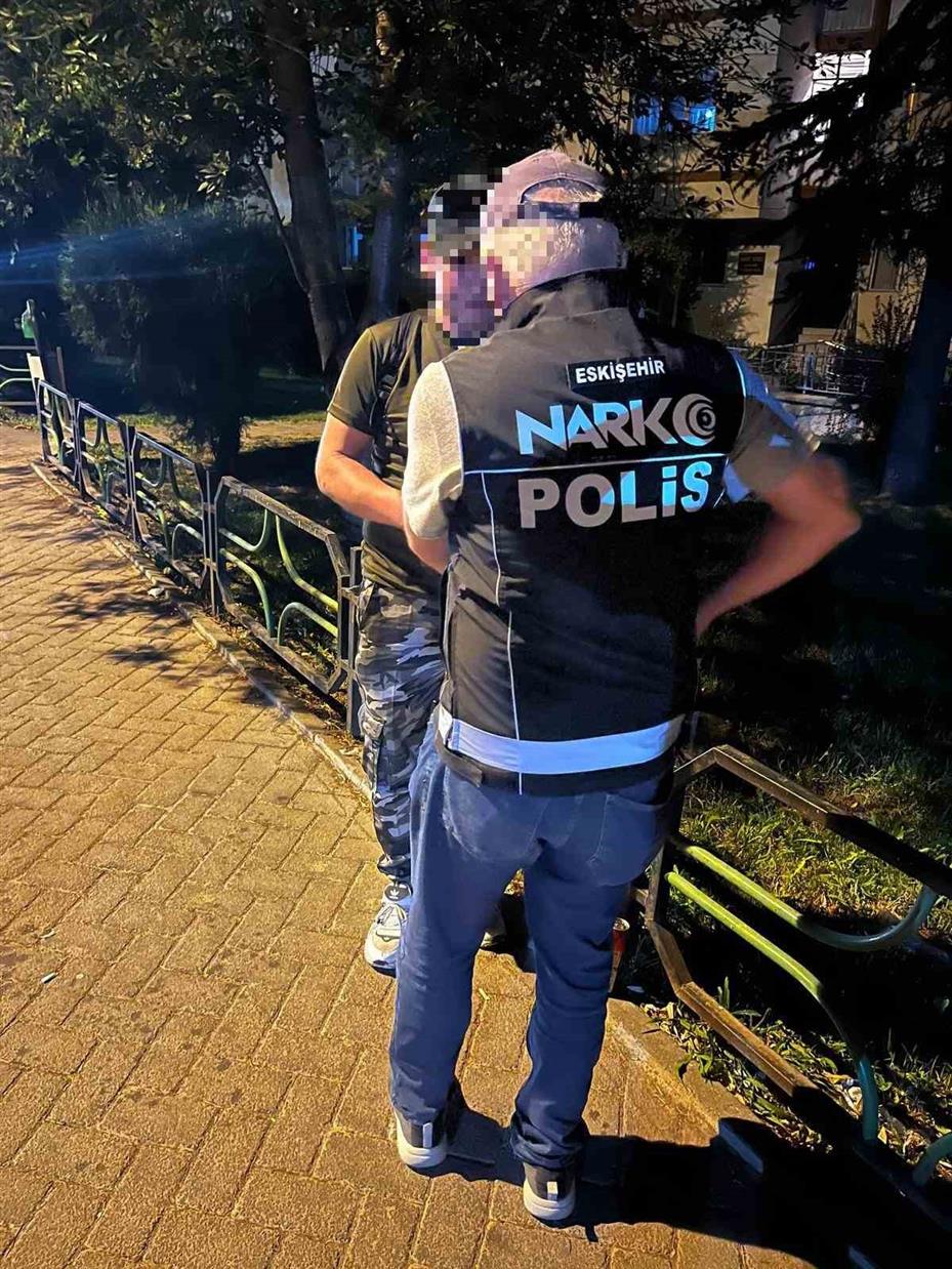 Polis ekipleri park uygulamalarını sürdürüyor